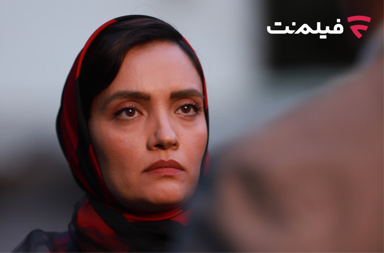 غیبت موجه از امشب اکران آنلاین میشود