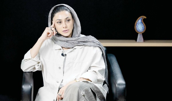 آزاده صمدی: سینمای کمدی بازیگر را مصرف می‌کند + ویدیو