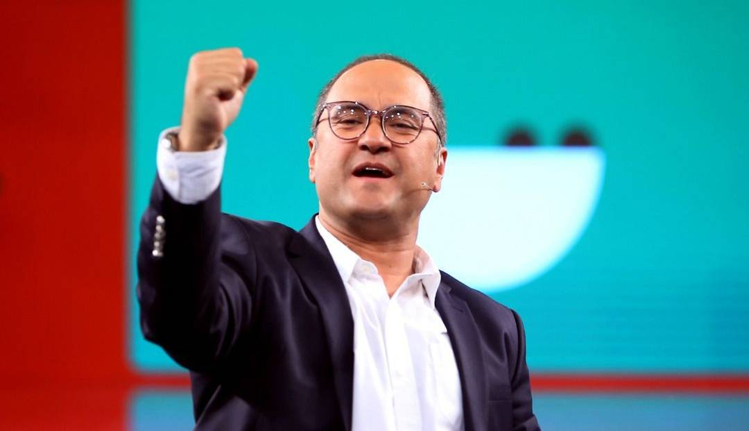 «کارناوال» فضایی برای کشف استعدادهای استندآپ است | معرفی رئالیتی شوی جدید رامبد جوان + پوستر