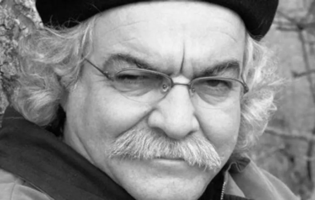 شعر جدید سیدعلی صالحی منتشر شد/چه کسی از آب خواهد گرفت:.. یا دنا در خاوران دور