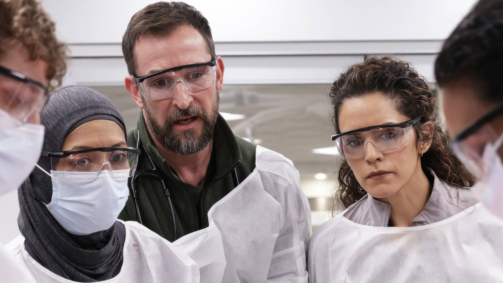 اچبیاو با الگوی تازه سریالسازی، صنعت تلویزیون را متحول میکند