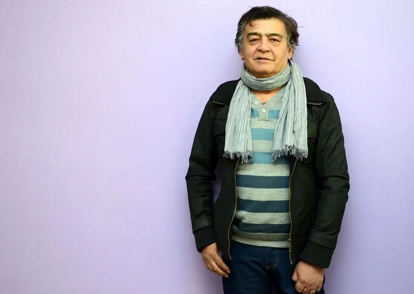 سفر در زمان؛ «رضا رویگری» 69 ساله در کنار همسرش در یک مراسم؛ سال 95