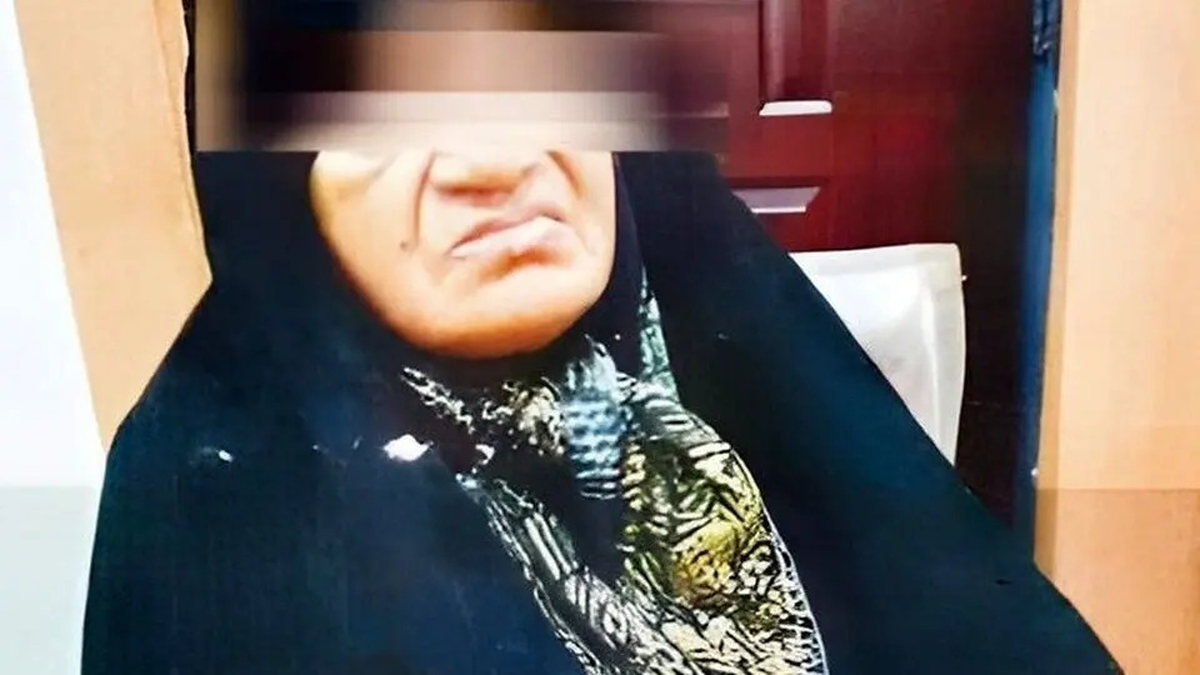 تیشرت کلثوم اکبری ساکن ساری + عکس و جنجال فروش عجیب!