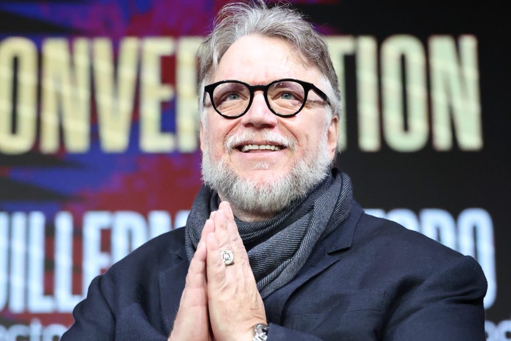 گیرمو دل ‌تورو: سینما را باید روی پرده بزرگ دید