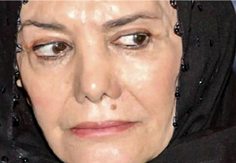 سفر در زمان؛ «فخری خوروش 44 ساله» در کنار ایرج قادری؛ سال 1352