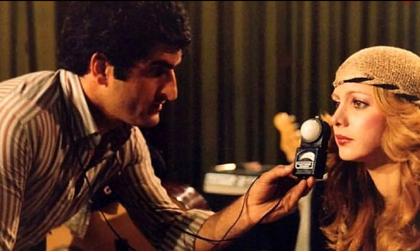 سفر در زمان؛ «شهرزاد آرمانی» بازیگر قبل انقلاب در جشن تولد 70 سالگی اش؛ سال 1400