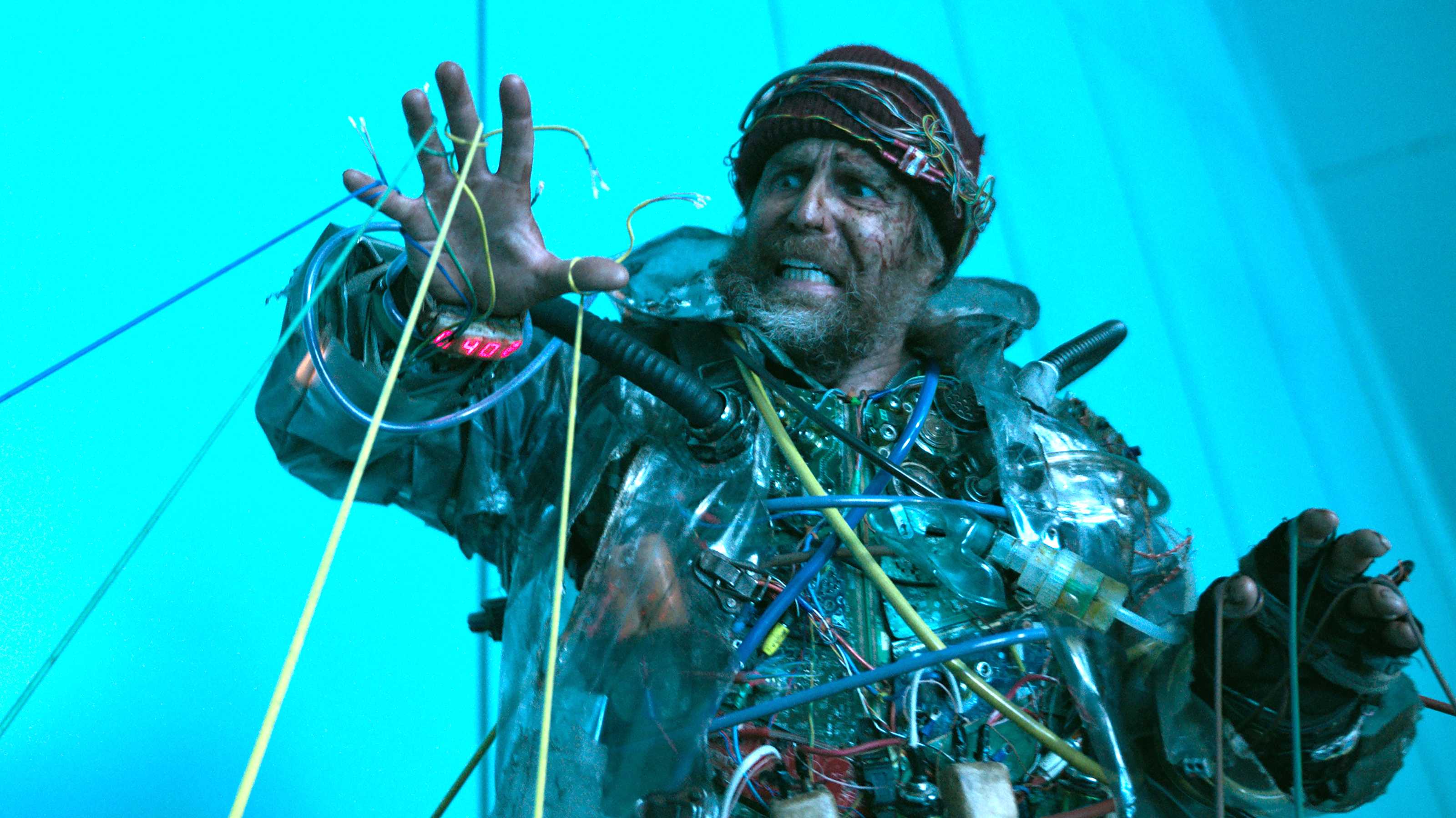 چرا Good Luck, Have Fun, Don’t Die به ۱۰ سال دوری گور وربینسکی از کارگردانی پایان داد؟