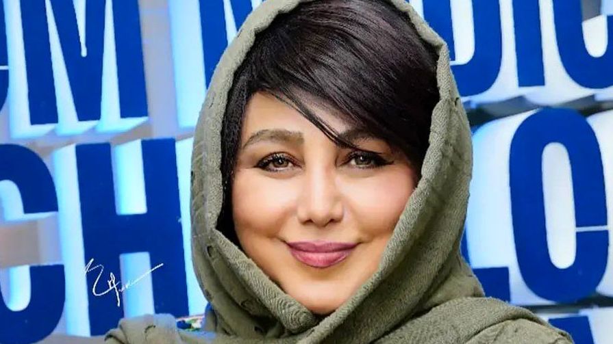 استوری معنادار بهنوش بختیاری برای پدر و مادرش/ هرگز آنها را نمی‌بخشم.../ توی کله ما از بچگی فرو کردن ...