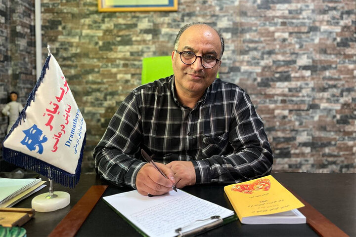 نقش سرگرمی در کاهش استرس/ وظیفه نمایشدرمانگر در شرایط جنگی چیست؟