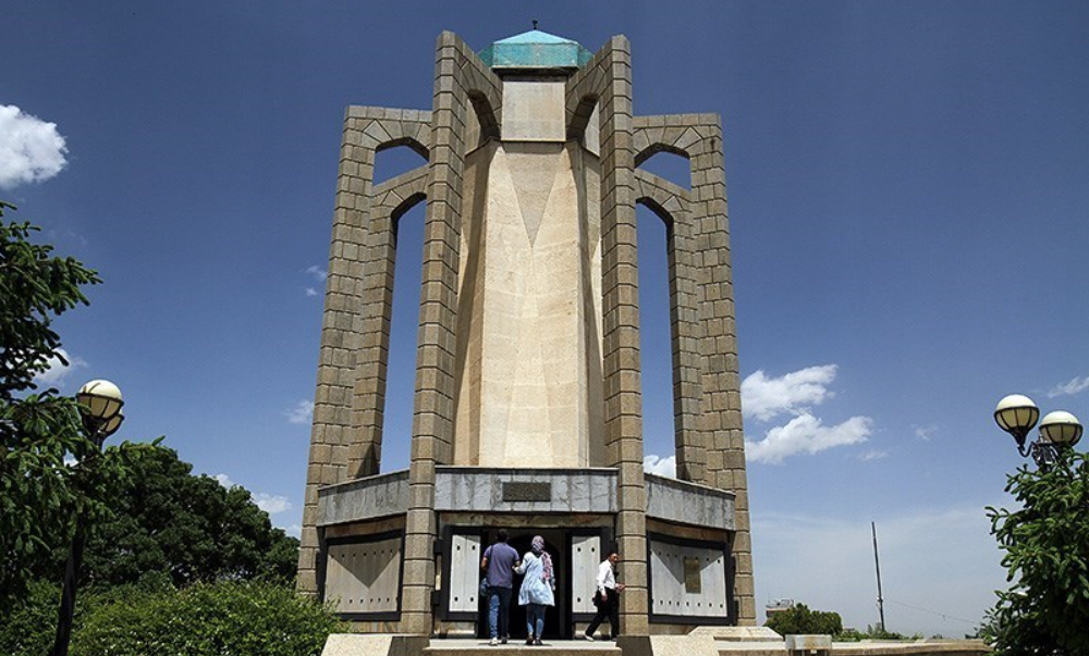 بازگشایی اماکن تاریخی همدان برای بازدید گردشگران