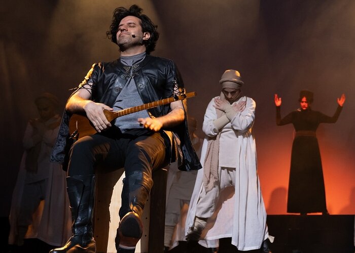 «امیر جعفری» نقش فردوسی را در کنسرت نمایش «سی‌صد» بازی می‌کند