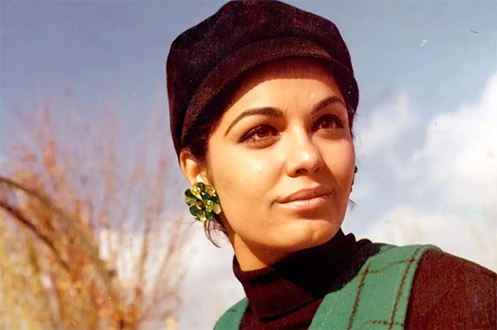 تغییر چهره نیلوفر؛ بازیگر قبل انقلاب در 80 سالگی در کنار پوری بنایی و علی زندوکیلی