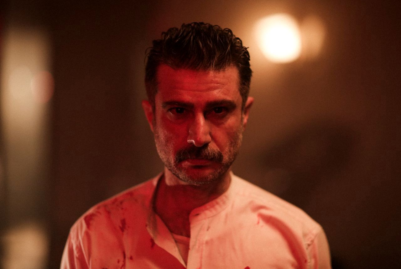 انتقاد سرمایهگذار «قاتل و وحشی» از بلاتکلیفی فیلمش | کاملا ضرر کردم