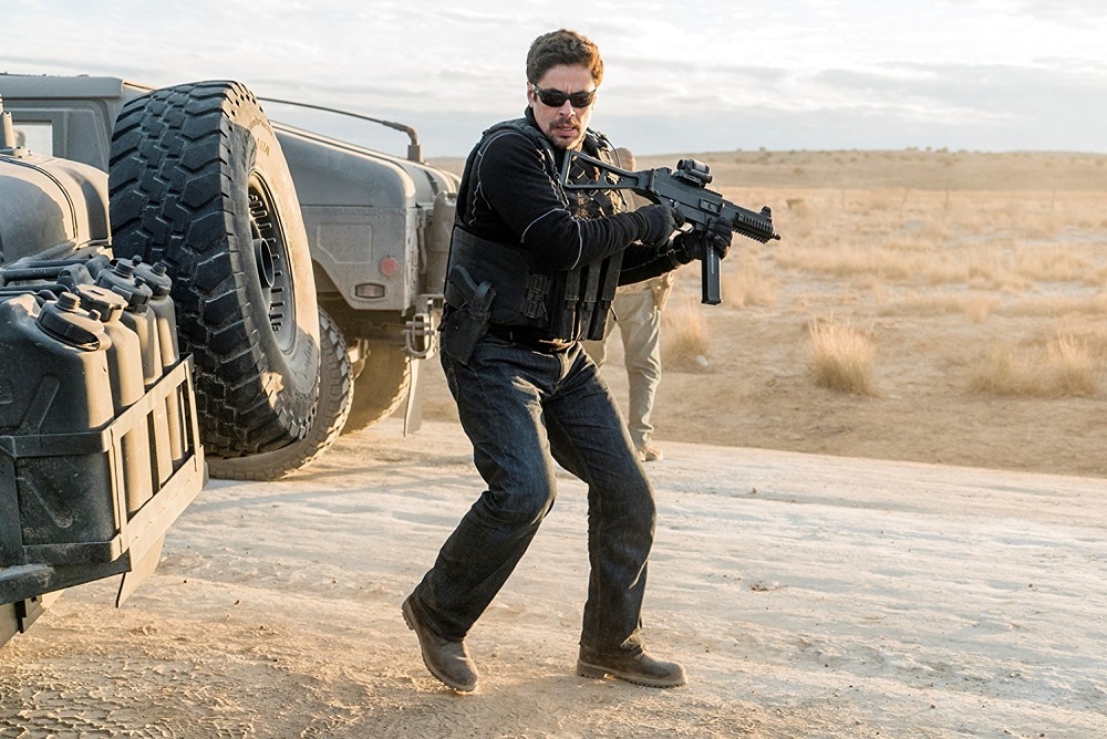 بنیسیو دل تورو در فیلم «سیکاریو 2:روز سرباز» (Sicario: Day of the Soldado )