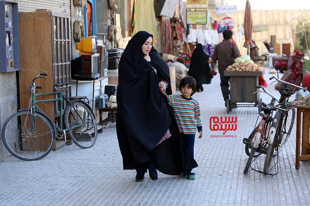 رایان سرلک و ژاله صامتی در سریال «زیرخاکی»