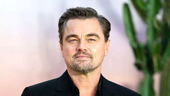 تولد لاکچری لئوناردو دی‌کاپریو کنار ویتوریا