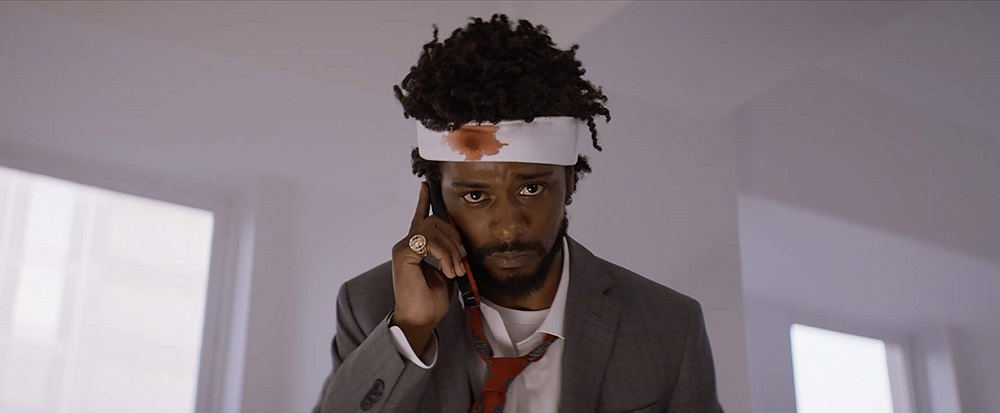 لاکیت استنفیلد در نمایی از فیلم سینمایی «ببخشید مزاحم شما شدم» (Sorry to Bother You)