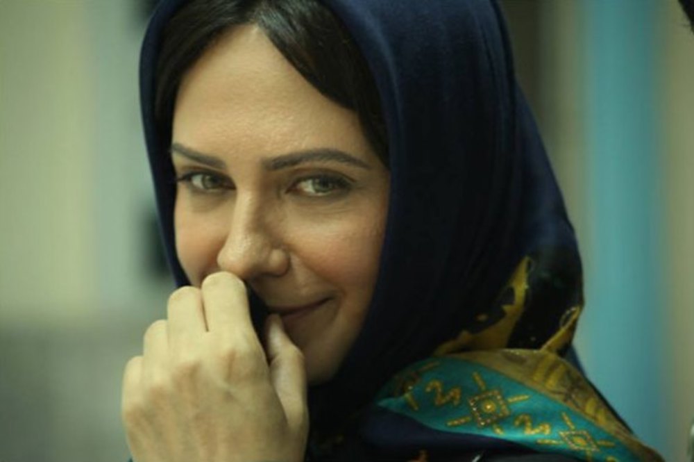 چهره زیبای لعیا زنگنه در آستانه ۶۰ سالگی‌اش