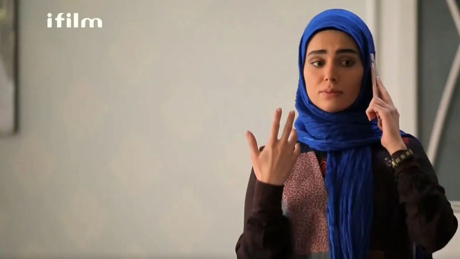 عکس| سفر در زمان؛ «آفرین» سریال آنام با تیپ فرانسوی در 28 سالگی؛ سال 1401