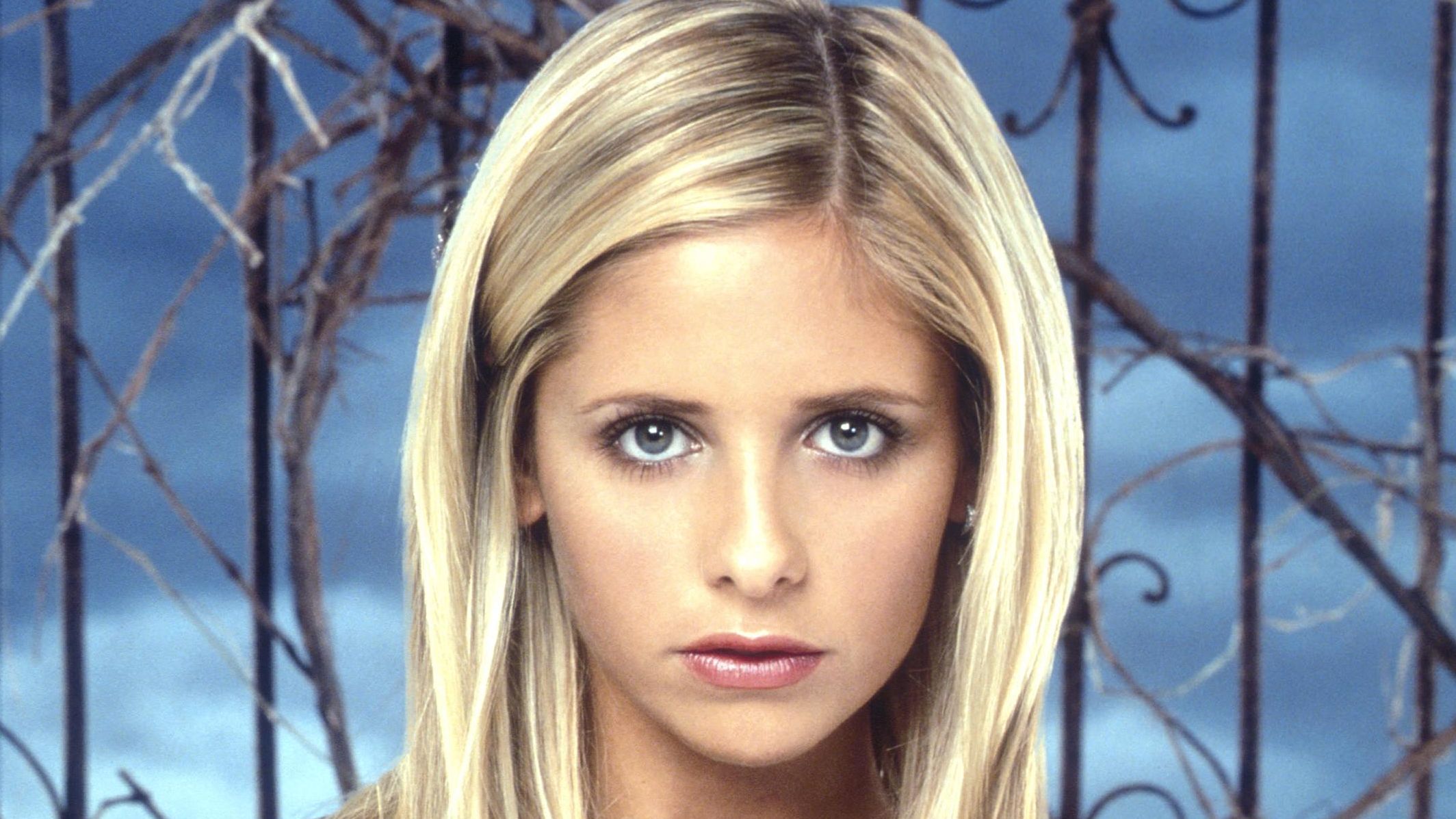 سارا میشل گلر تمرینات خود را با ستاره جدید سریال Buffy the Vampire Slayer آغاز کرد