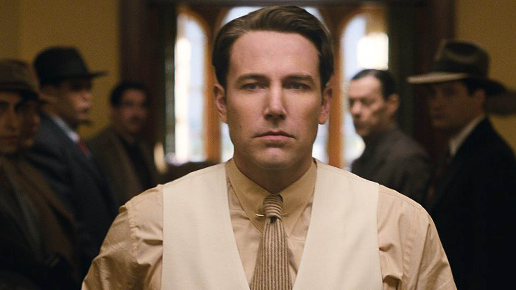 چرا Live by Night شکست خورد؟ نگاهی به جاه‌طلبانه‌ترین اقتباس بن افلک از رمان‌های دنیس لهین