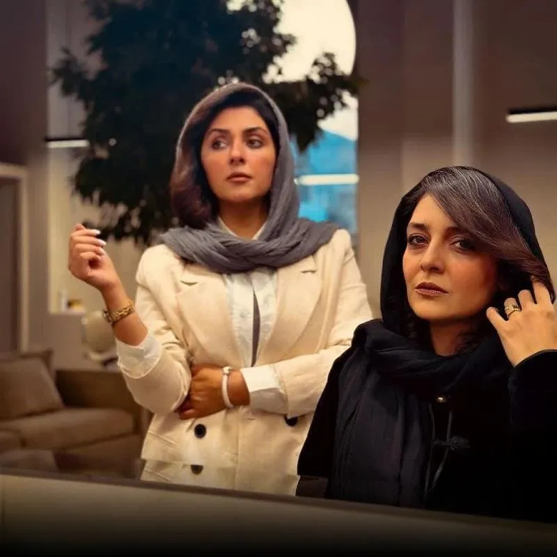 شیرین مقدم و ساره بیات