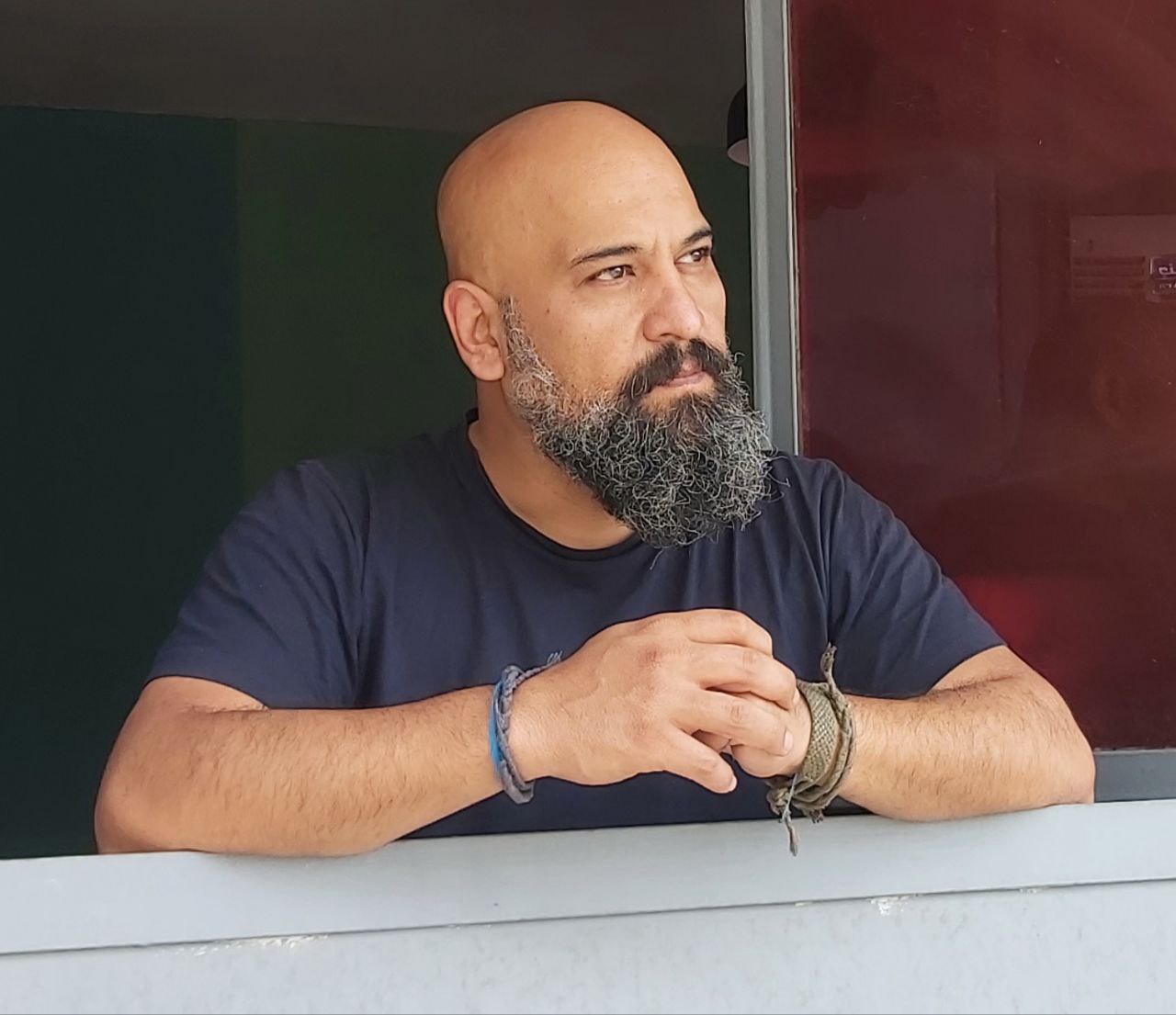 نمایش «به کفشات نگاه کن!»  مهمان تماشاخانه لبخند می‌شود
