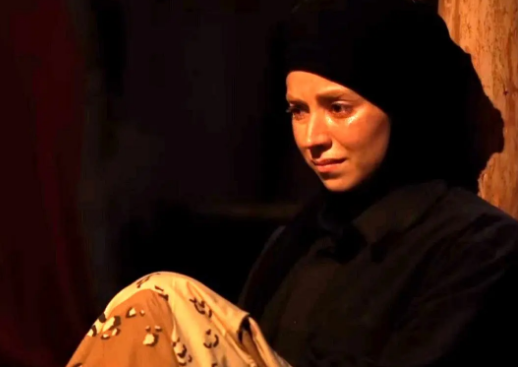 سفر در زمان؛ «الیزابت داعشی» سریال پایتخت 5 در کنار برج میلاد؛ سال 1403