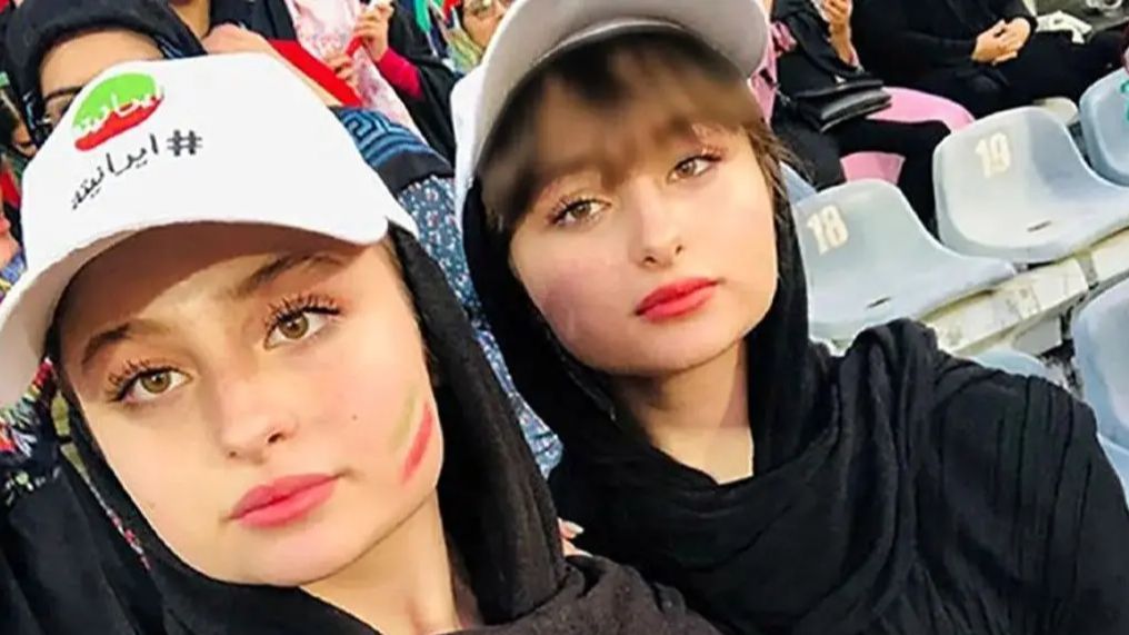 استایل خاص سارا و نیکا در کنار کامران تفتی/ سلفی متفاوت بازیگران پایتخت