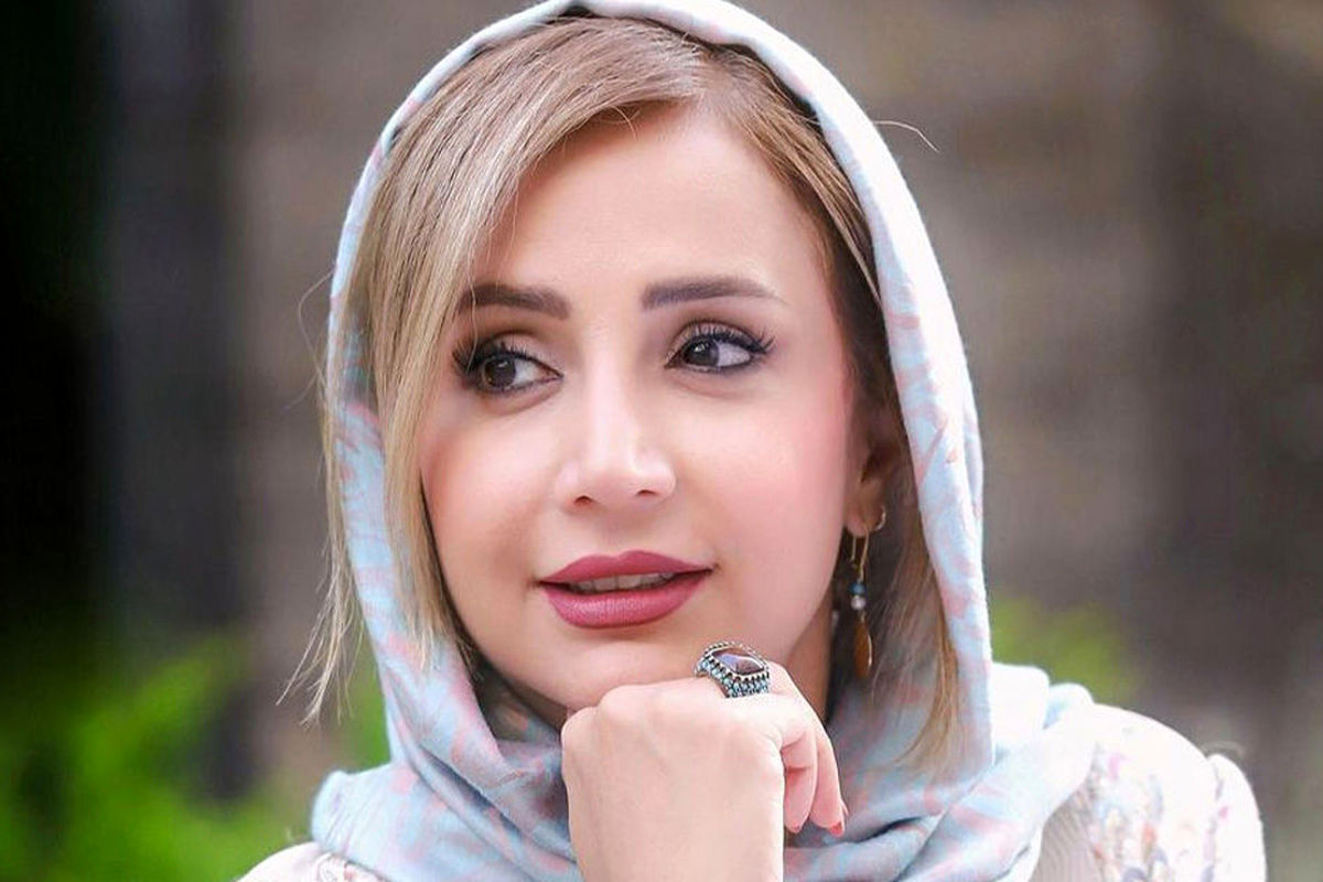 مدلینگ شبنم قلی خانی با کلاه اسپرت