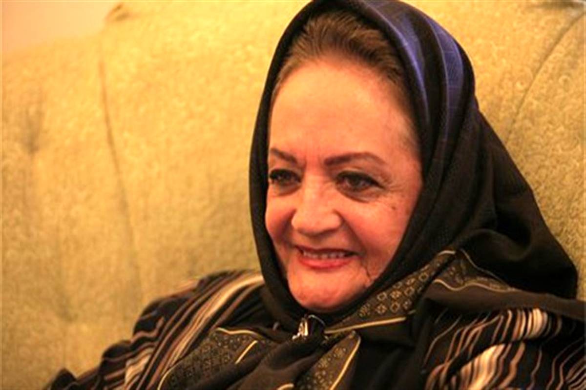 اولین کارگردان زن سینمای ایران چه کسی بود؟