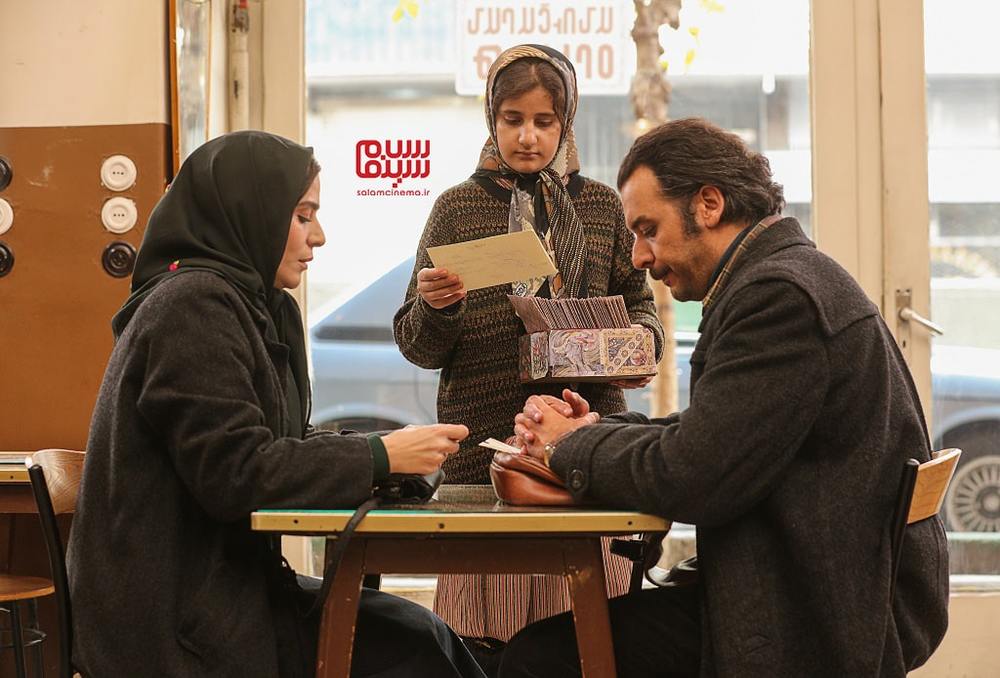 سحر دولتشاهی و پدرام شریفی در قسمت ۳ سریال «می خواهم زنده بمانم»