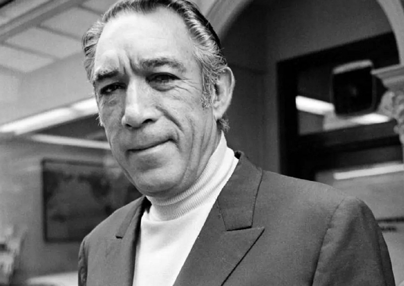 سفر در زمان؛ «حمزه فیلم محمد رسول الله» در کنار همسر و فرزندانش؛ سال 1343