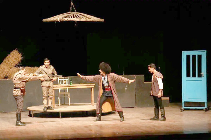 «صحرامرد» در برف گیر کرد