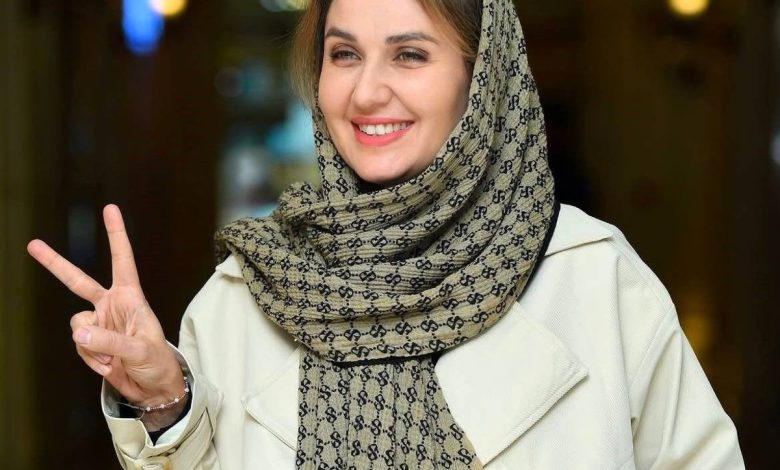 سفر در زمان؛ گلوریا هاردی، آزاده سریال کیمیا در دوران کودکی و در فرانسه دهه 60 | عکس