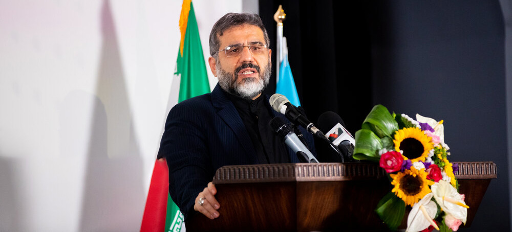 وزیر فرهنگ: ممنوع‌الکاری هنرمندان مخفیانه به خودشان اعلام نمی‌شود