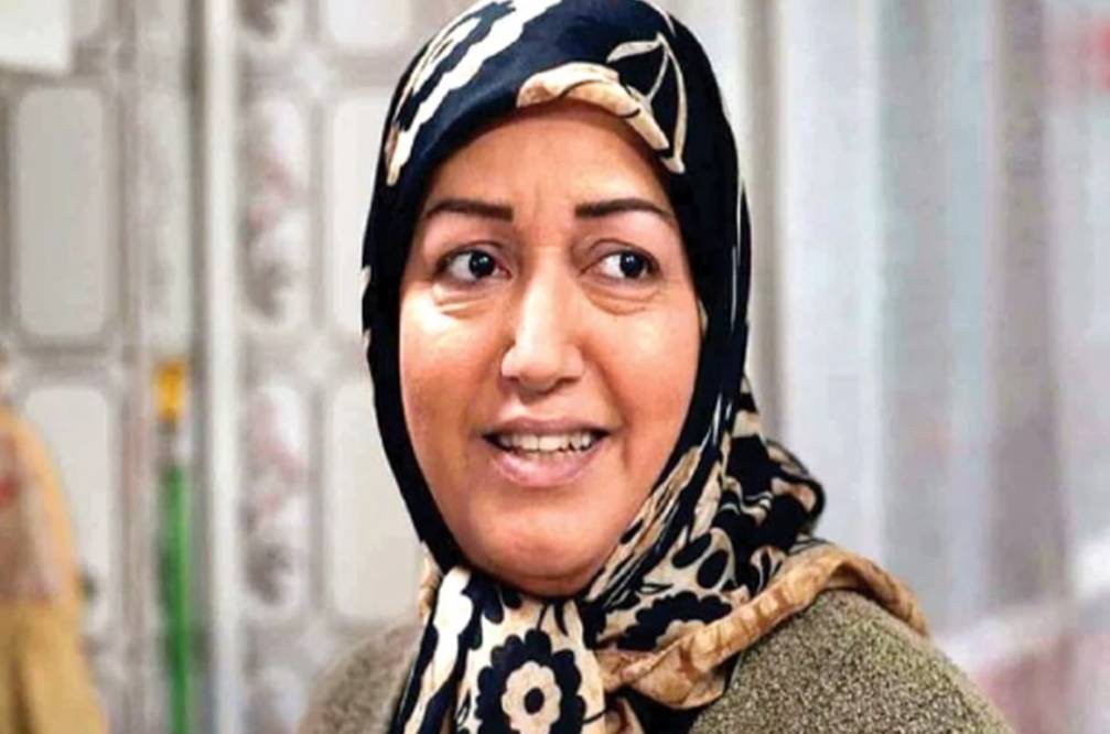مریم سرمدی در 55 سالگی؛ تفاوت قابل توجه چهره واقعی با نقش مادربزرگ سریال آلا + عکس