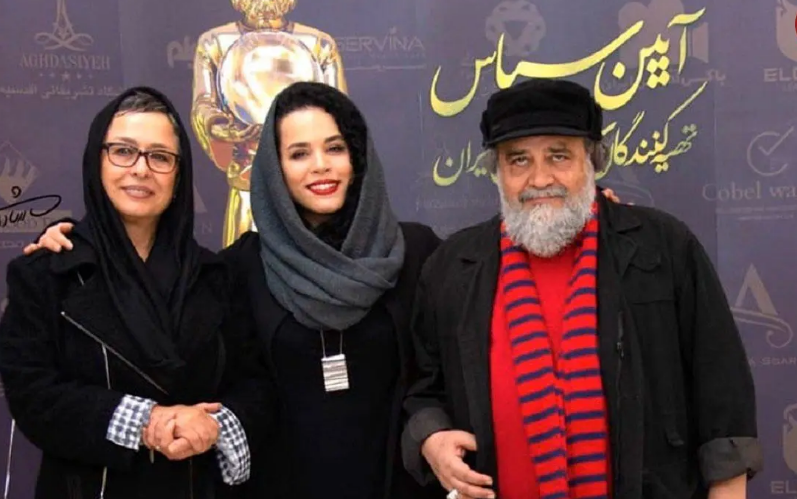 سفر در زمان؛ «ملیکا شریفی نیا» در کودکی و در کنار مادرش «آزیتا حاجیان»؛ دهه 60