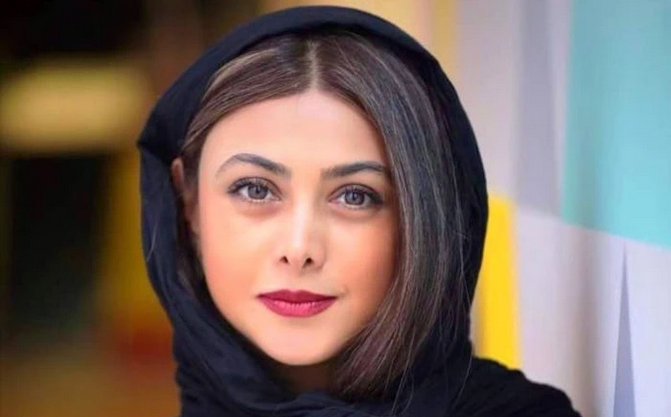 پوشش و ظاهر ساده و خاکی آزاده صمدی | عکس