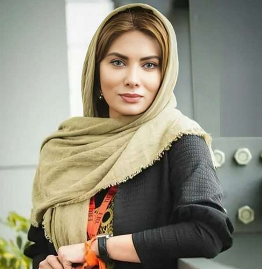 نگار فروزنده