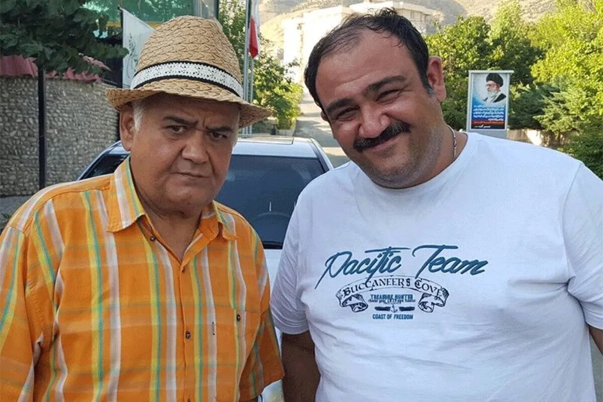 ملاقات چهره پرحاشیه تلویزیون با اکبر عبدی در بیمارستان