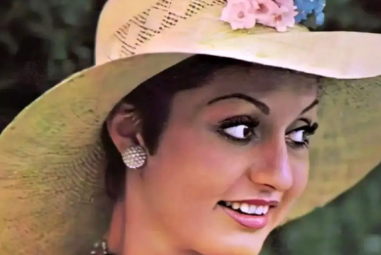 سفر در زمان؛ چهره متفاوت «گوگوش» در 65 سالگی؛ سال 1394