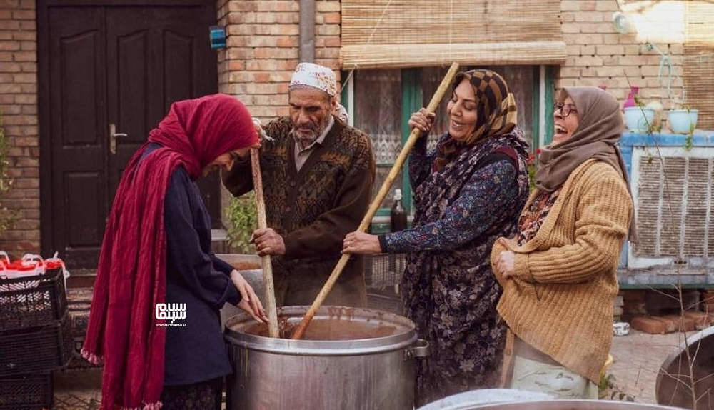 رضا ناجی، سوسن پرور و زهره حمیدی در سریال «خداداد»