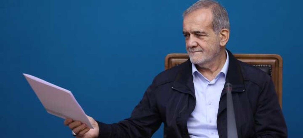 انتقاد یک  کارگردان تئاتر به پزشکیان